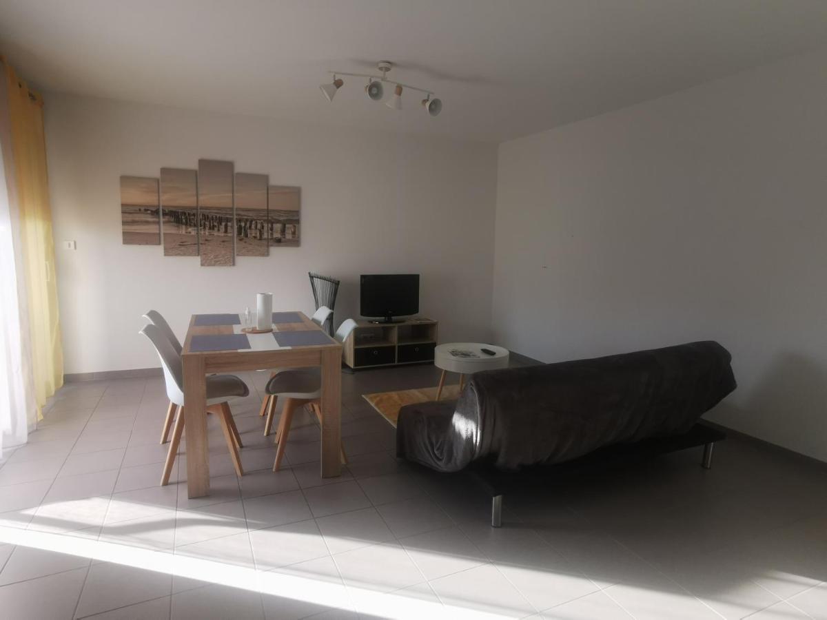 Appartement T2 Accessible Pmr Avec Terrasse Et Garage Onet-le-Château Eksteriør billede